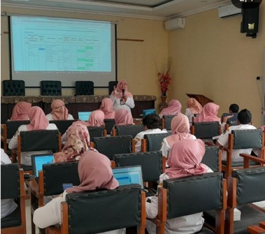 DINSOSPPKB Kabupaten Rembang Sosialisasikan Pembangunan Zona Integritas kepada Seluruh Pegawai
