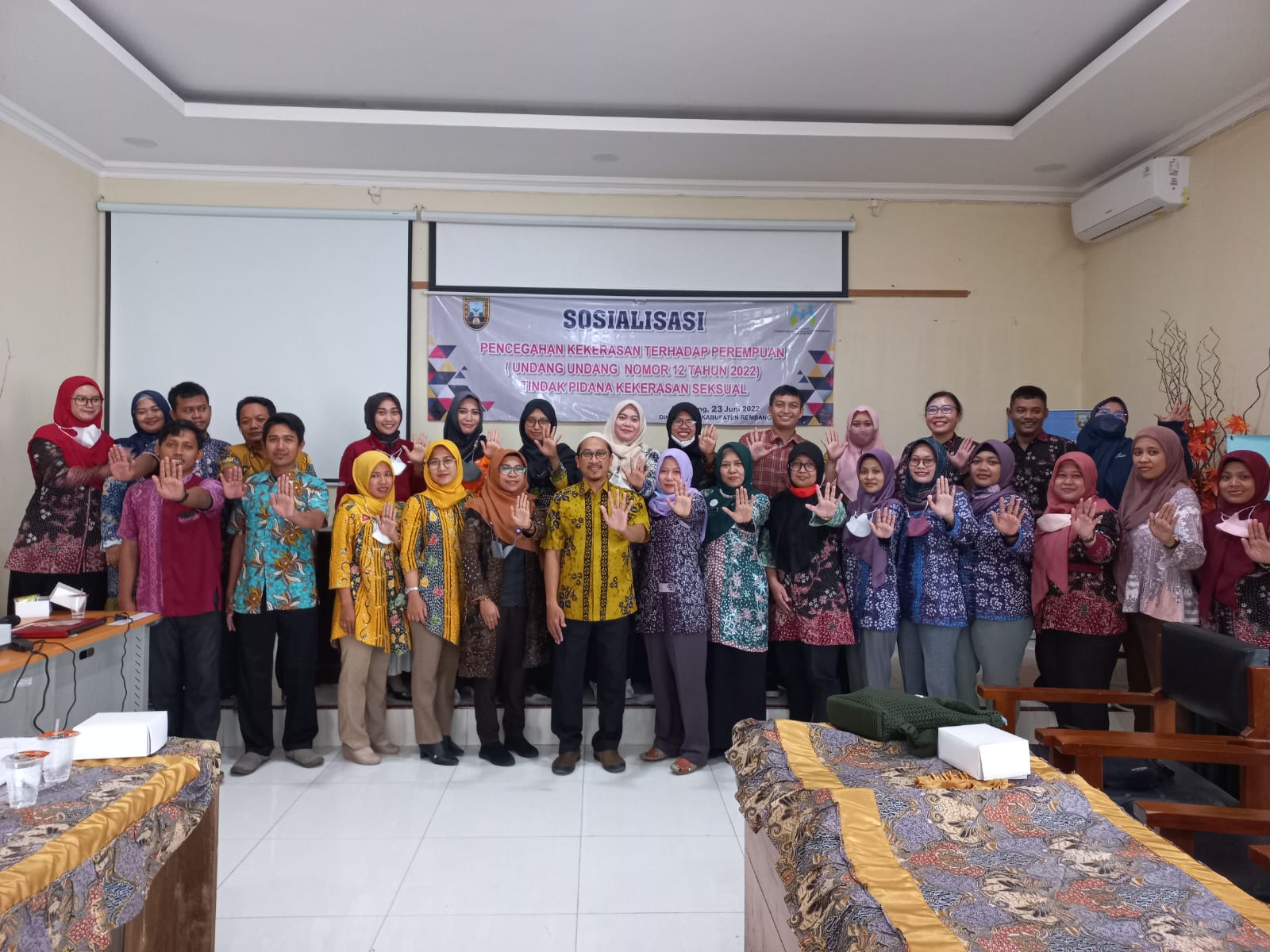 SOSIALISASI UNDANG - UNDANG TINDAK PIDANA KEKERASAN SEKSUAL